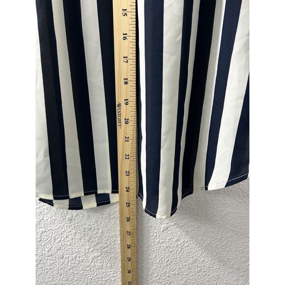 Van Heusen Sleeveless Blouse Womens XS White Blue Stripe Lightweight Corporate - Picture 4 of 9